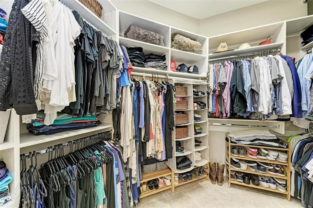 出租: $5,000 (3 贝兹, 3 浴室, 1994 平方英尺)