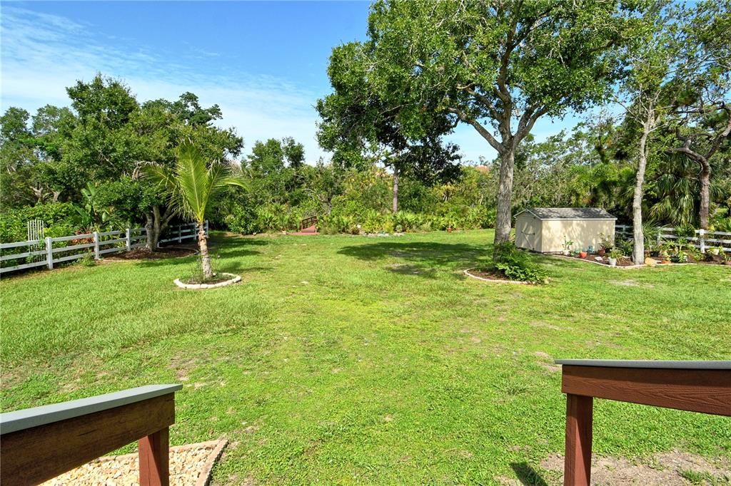 Activo con contrato: $714,990 (4 camas, 3 baños, 2402 Pies cuadrados)