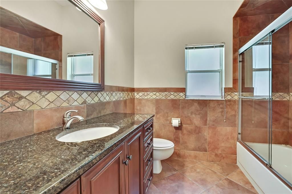 Active With Contract: $369,000 (3 beds, 3 baths, 2376 Square Feet)