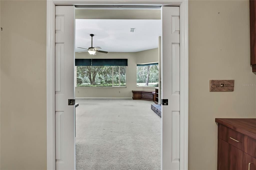 Active With Contract: $369,000 (3 beds, 3 baths, 2376 Square Feet)