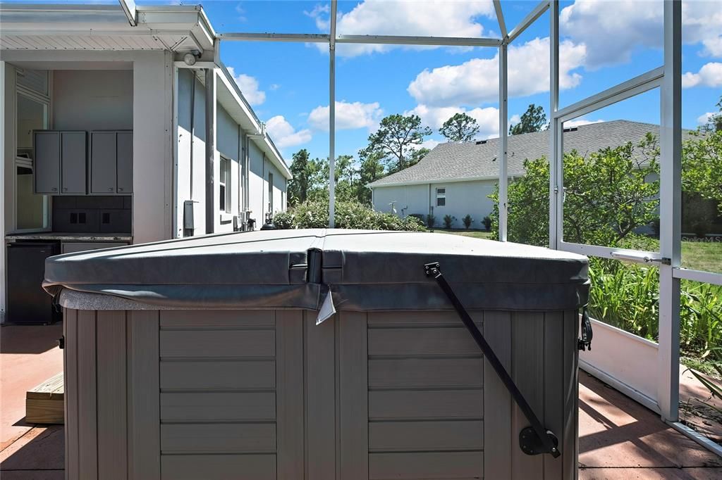 Active With Contract: $369,000 (3 beds, 3 baths, 2376 Square Feet)