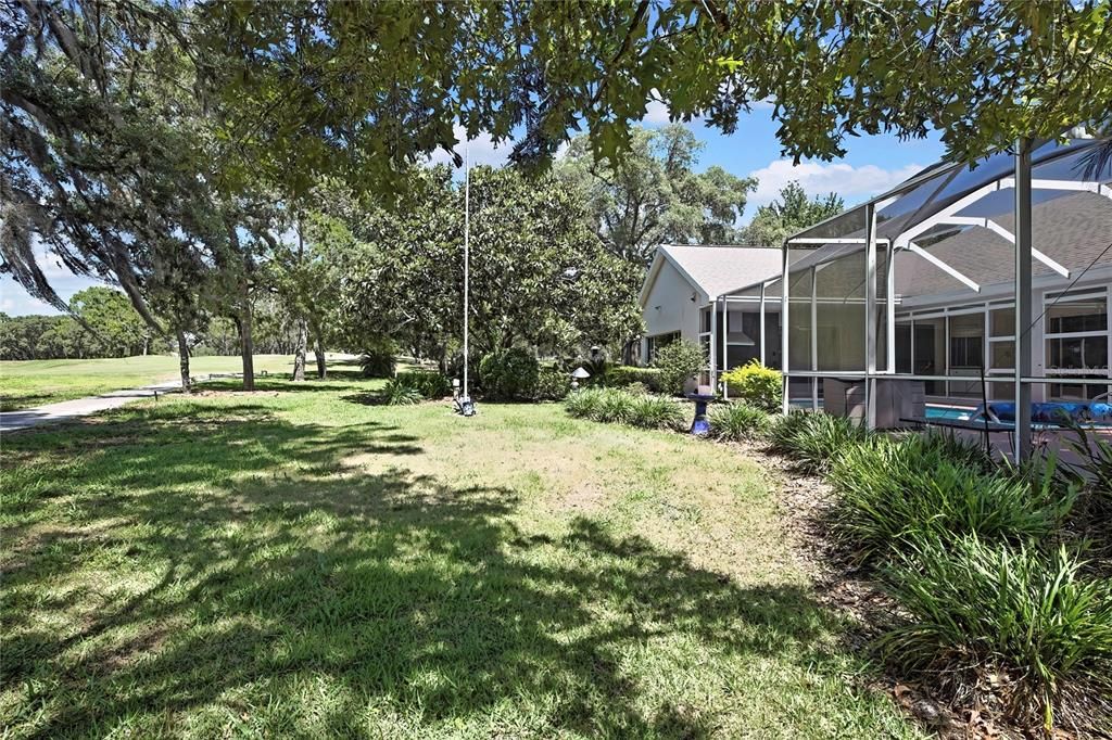 Active With Contract: $369,000 (3 beds, 3 baths, 2376 Square Feet)