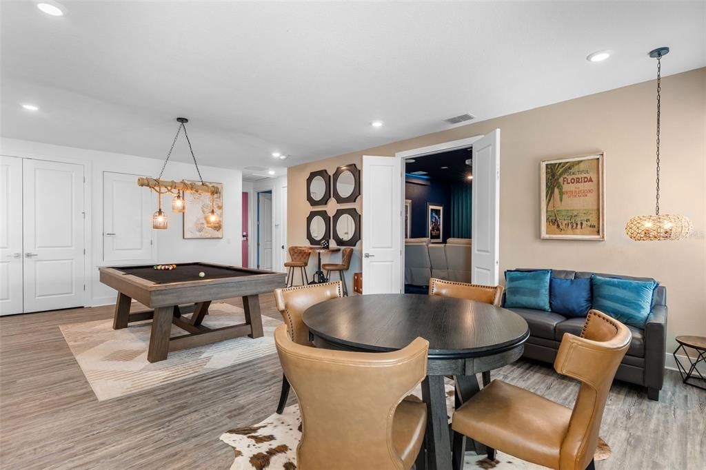 待售: $2,650,000 (9 贝兹, 10 浴室, 6300 平方英尺)