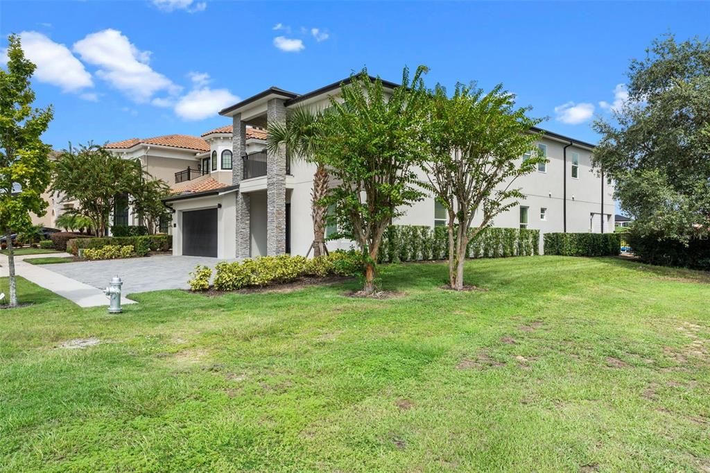 待售: $2,650,000 (9 贝兹, 10 浴室, 6300 平方英尺)