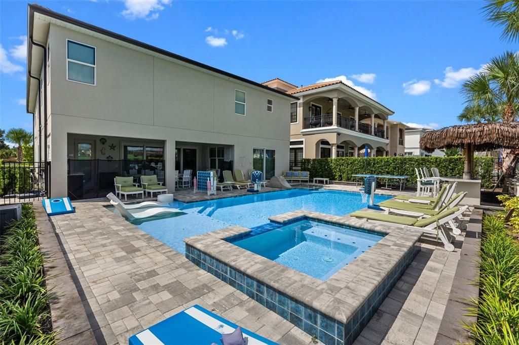 待售: $2,650,000 (9 贝兹, 10 浴室, 6300 平方英尺)