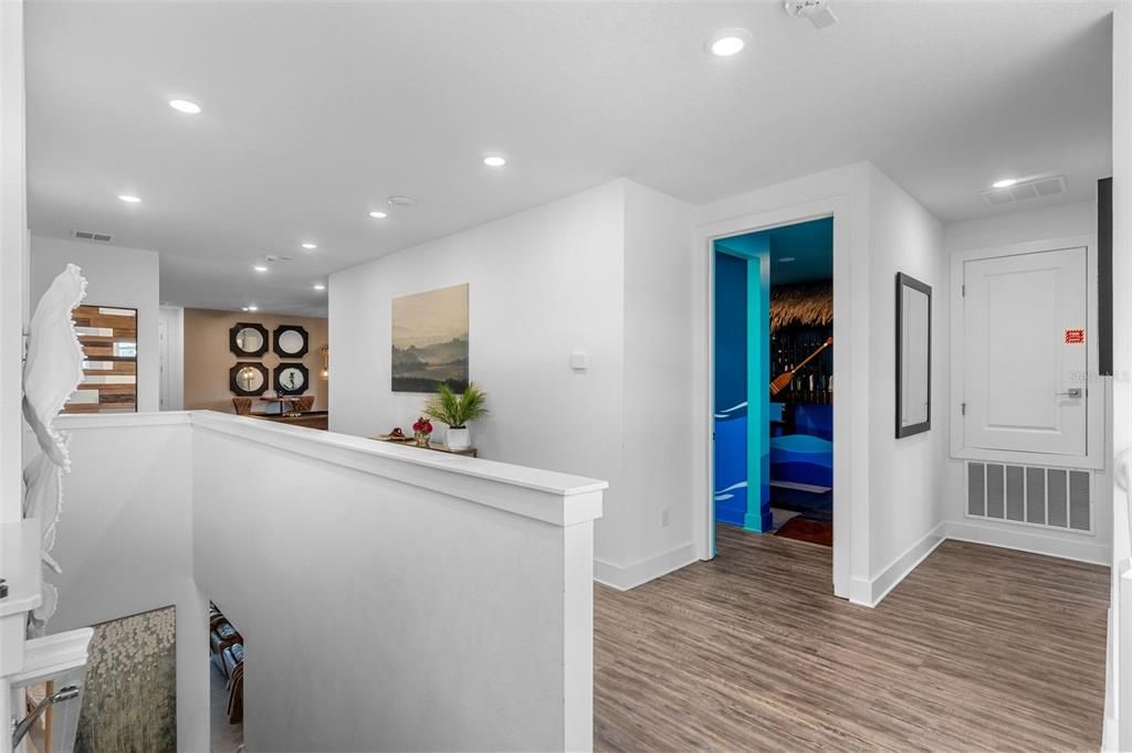 待售: $2,650,000 (9 贝兹, 10 浴室, 6300 平方英尺)