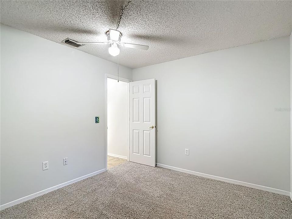 出租: $1,895 (3 贝兹, 2 浴室, 1352 平方英尺)