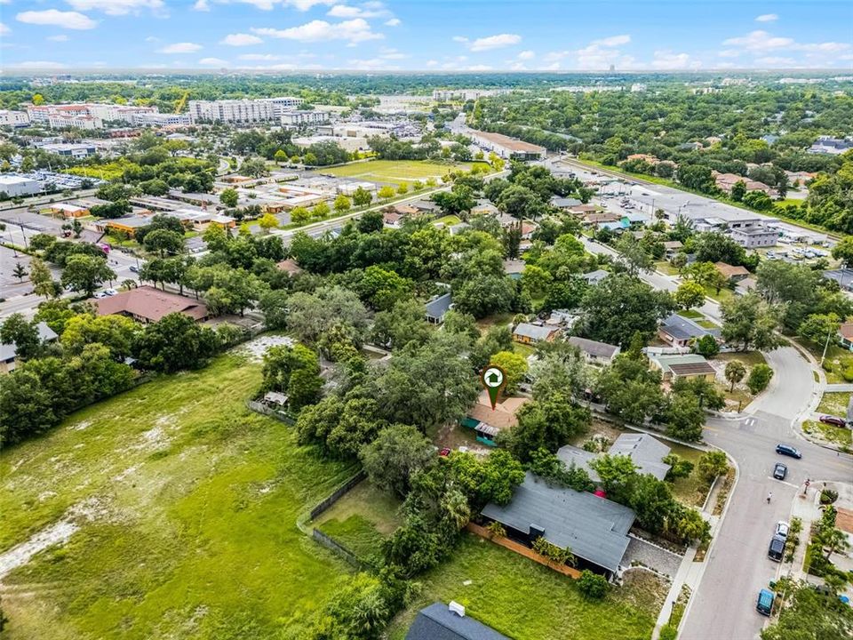 Active With Contract: $725,000 (4 beds, 2 baths, 1008 Square Feet)
