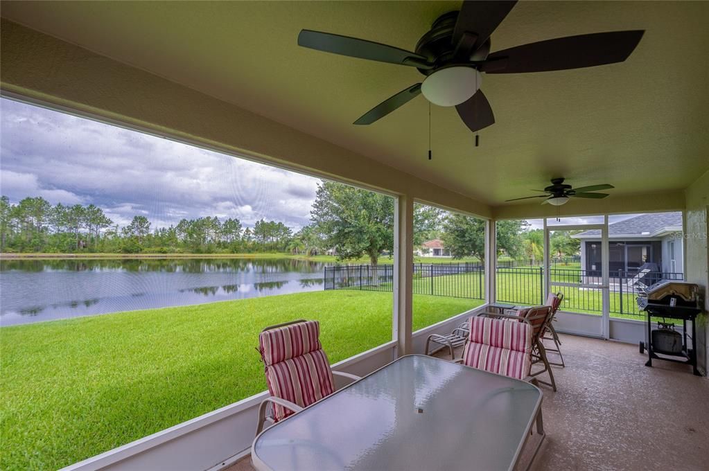 Activo con contrato: $355,000 (3 camas, 2 baños, 1783 Pies cuadrados)