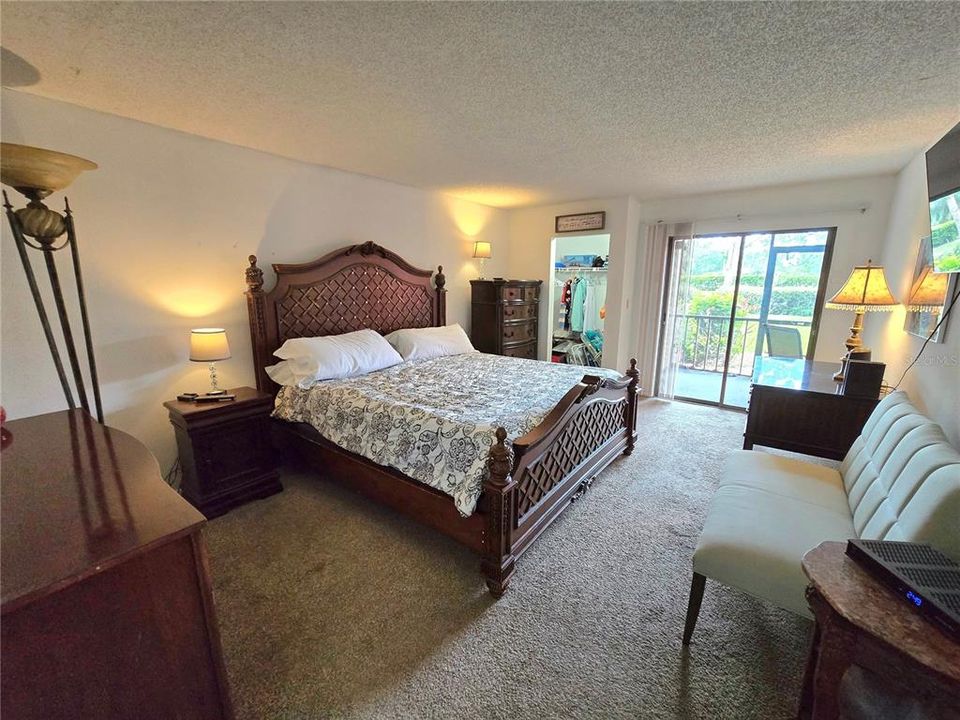 For Rent: $1,700 (2 beds, 2 baths, 1146 Square Feet)