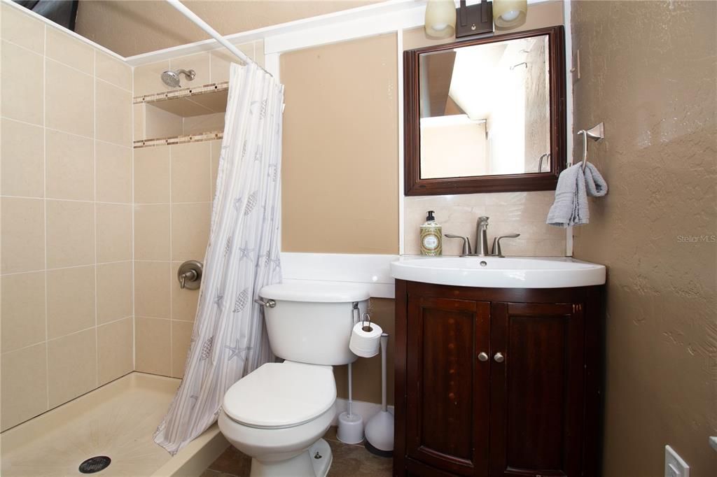 En Venta: $785,000 (4 camas, 0 baños, 1700 Pies cuadrados)