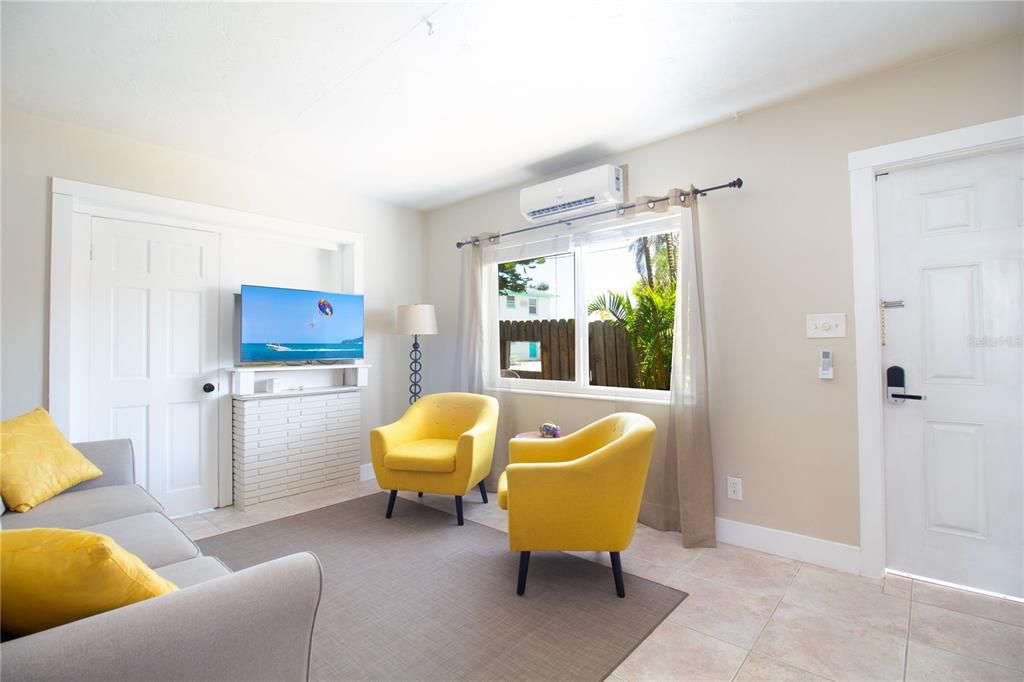 En Venta: $785,000 (4 camas, 0 baños, 1700 Pies cuadrados)