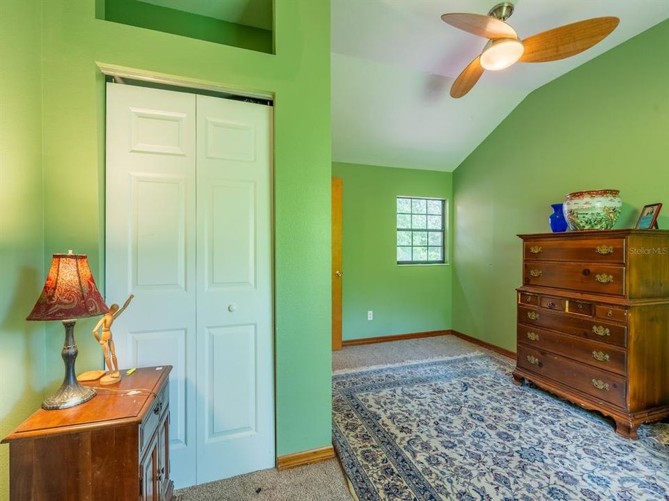 For Sale: $340,000 (3 beds, 2 baths, 1663 Square Feet)