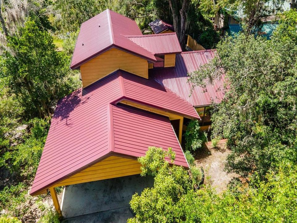 For Sale: $340,000 (3 beds, 2 baths, 1663 Square Feet)