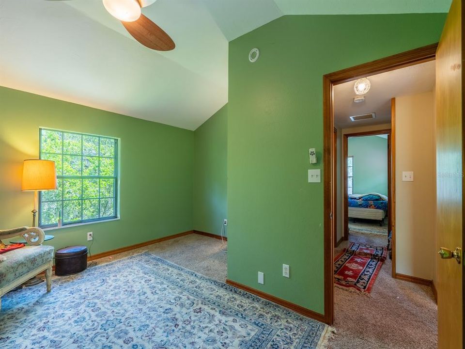 For Sale: $340,000 (3 beds, 2 baths, 1663 Square Feet)