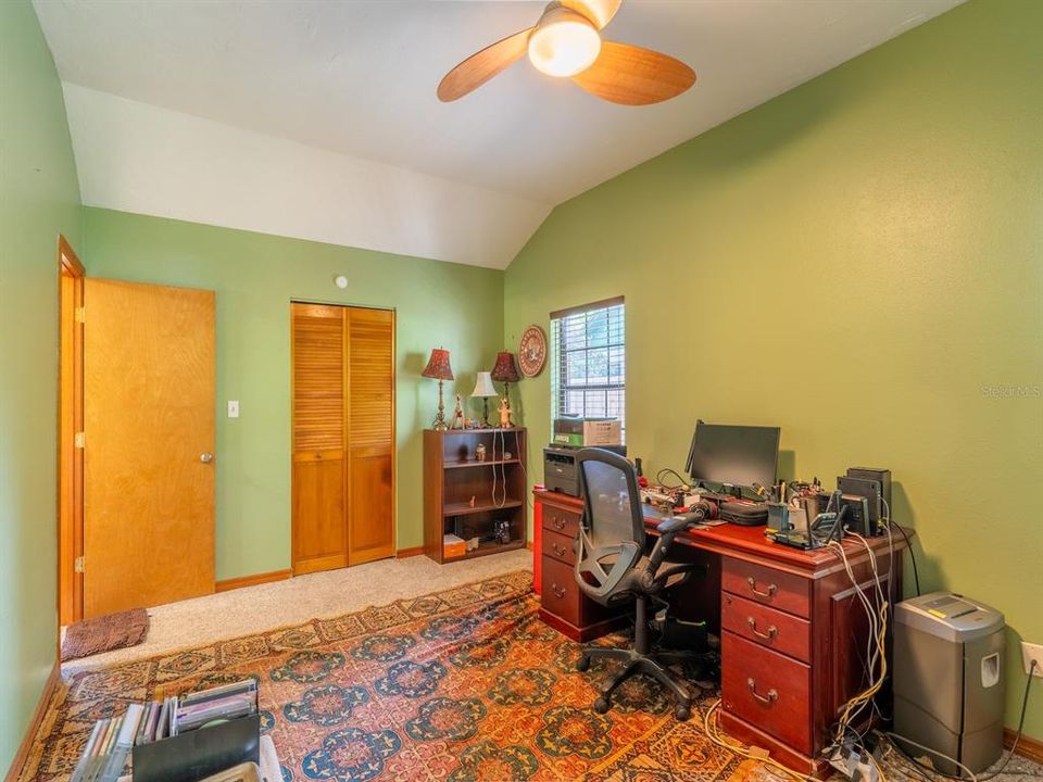 For Sale: $340,000 (3 beds, 2 baths, 1663 Square Feet)