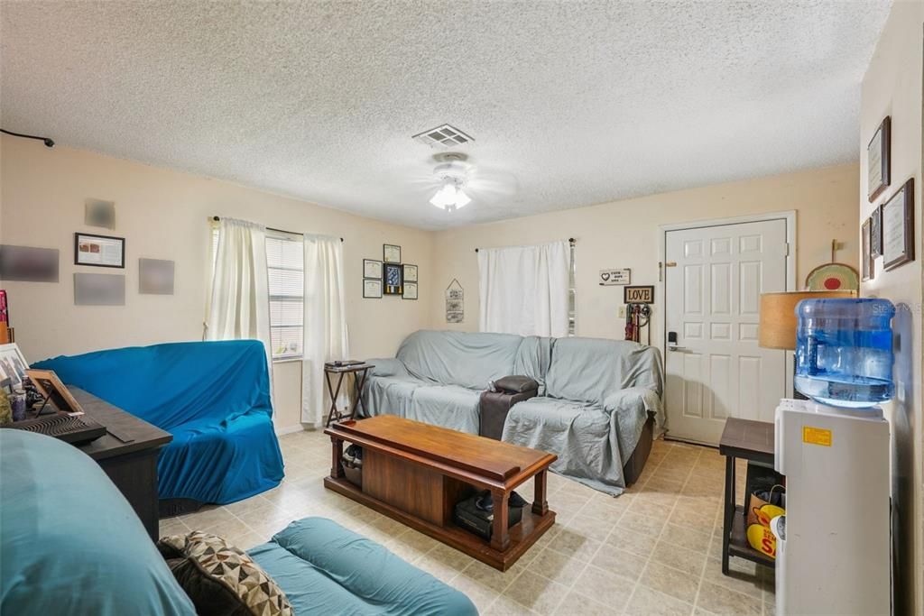 For Sale: $462,000 (4 beds, 0 baths, 1902 Square Feet)