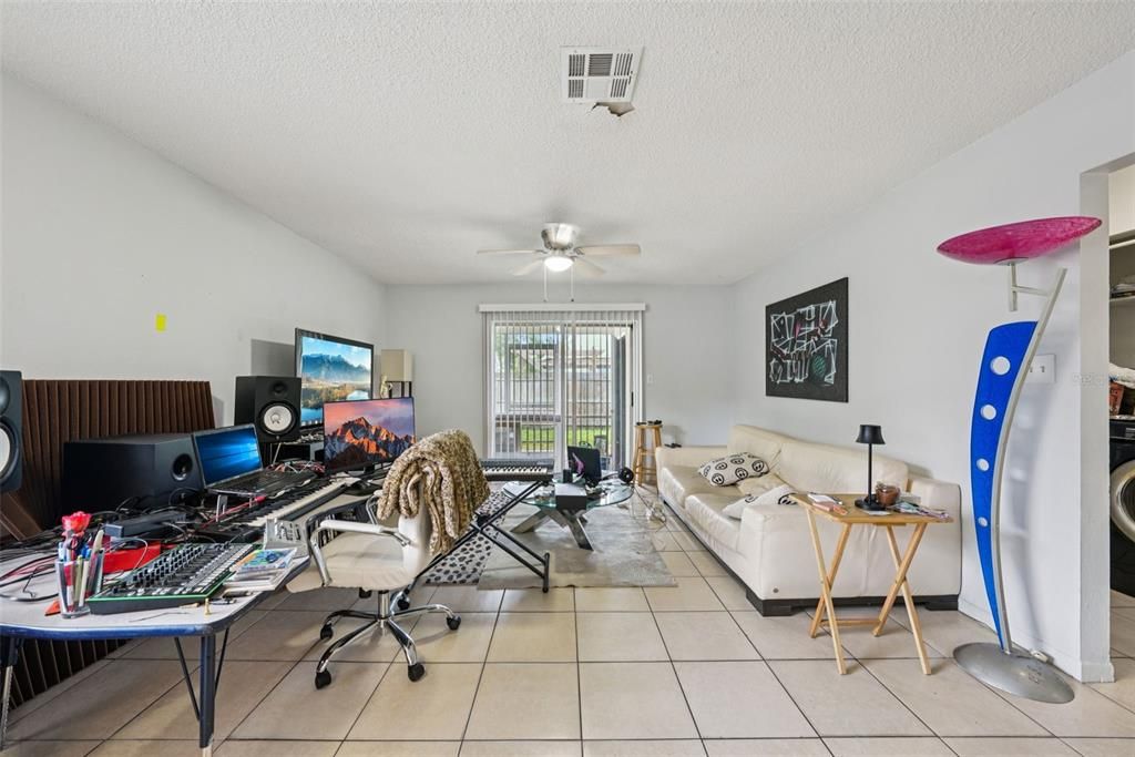 For Sale: $462,000 (4 beds, 0 baths, 1902 Square Feet)