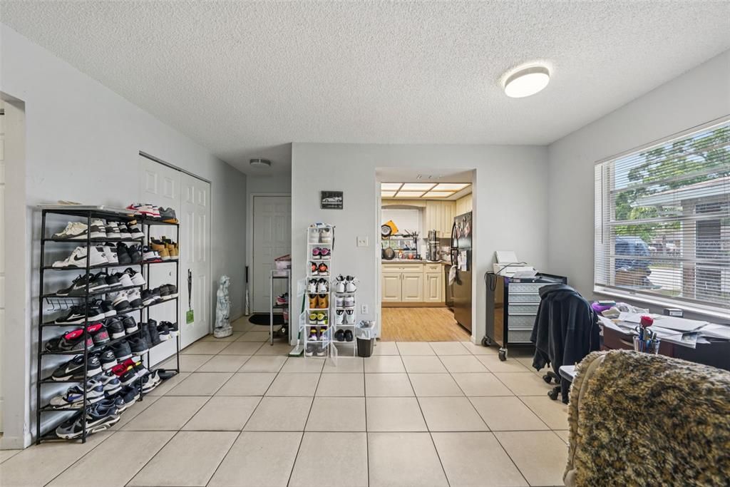 For Sale: $462,000 (4 beds, 0 baths, 1902 Square Feet)