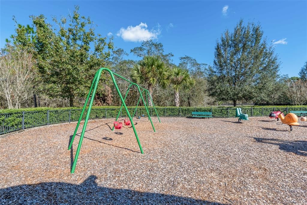 For Sale: $369,900 (4 beds, 3 baths, 2299 Square Feet)