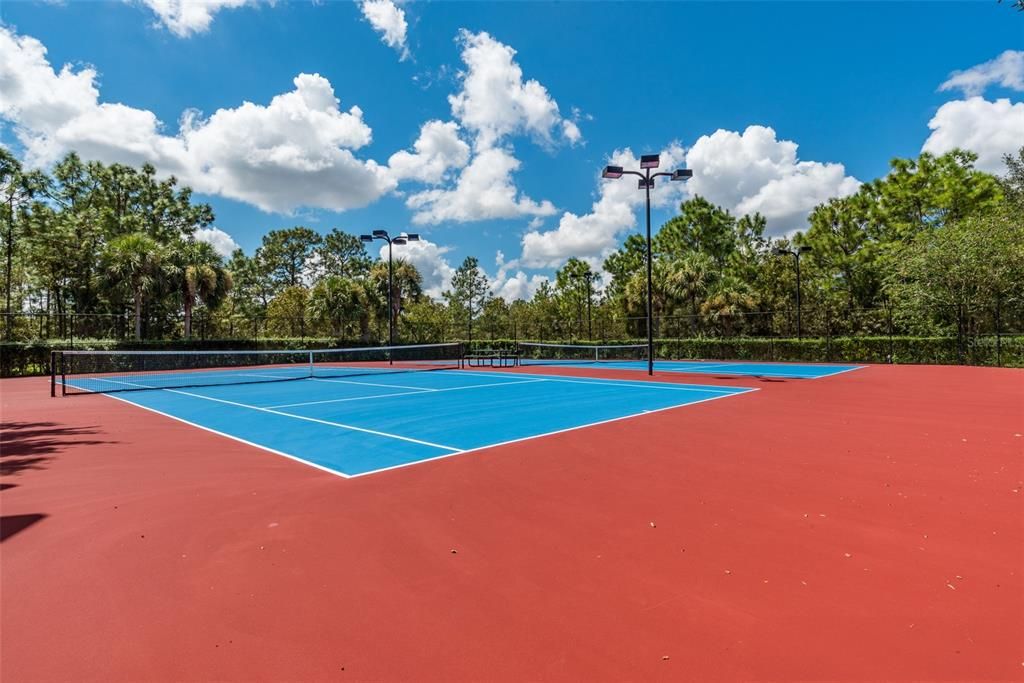 For Sale: $369,900 (4 beds, 3 baths, 2299 Square Feet)