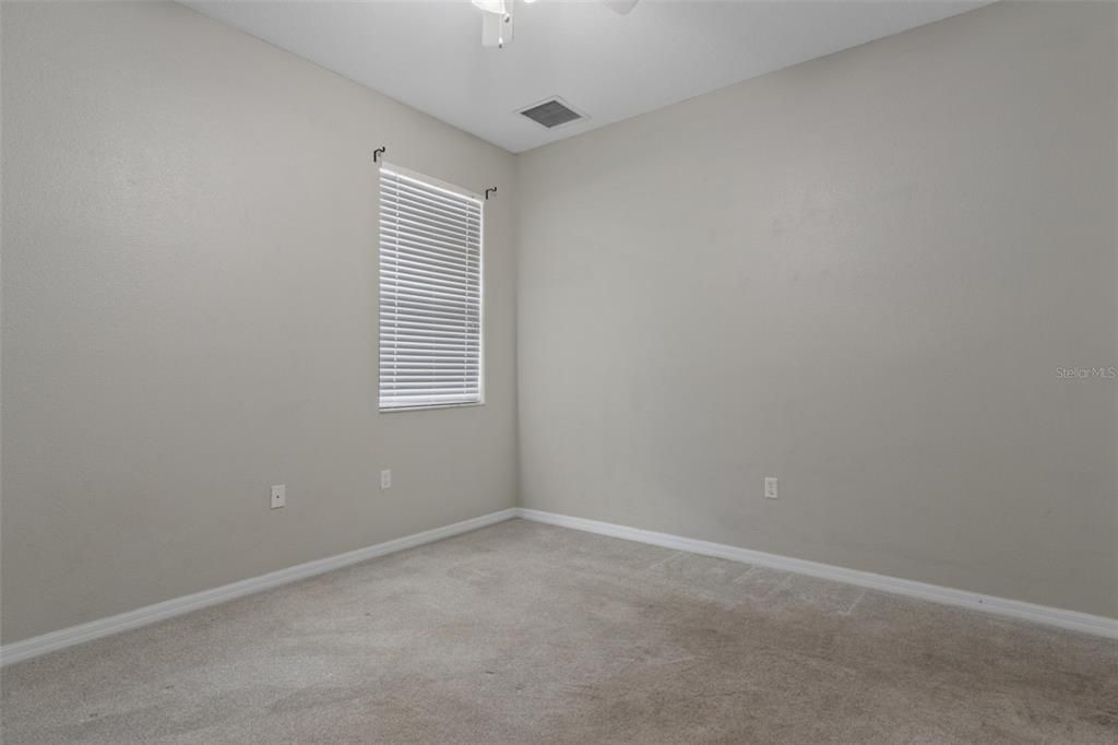 For Sale: $369,900 (4 beds, 3 baths, 2299 Square Feet)