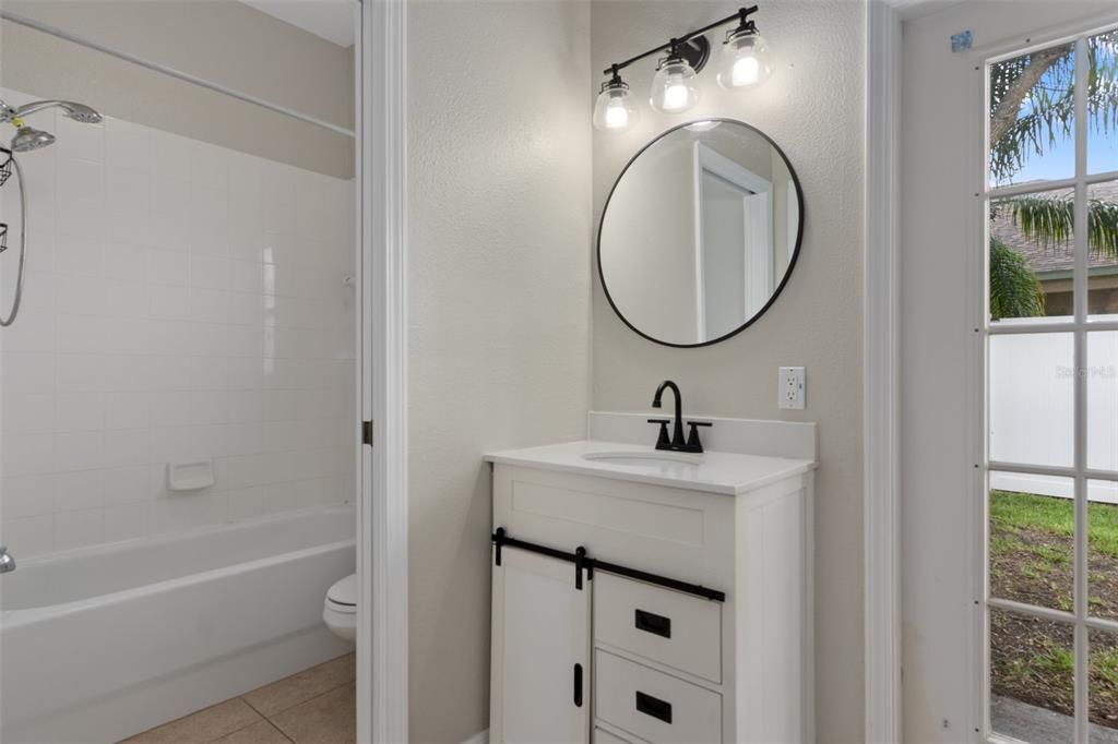 For Sale: $369,900 (4 beds, 3 baths, 2299 Square Feet)