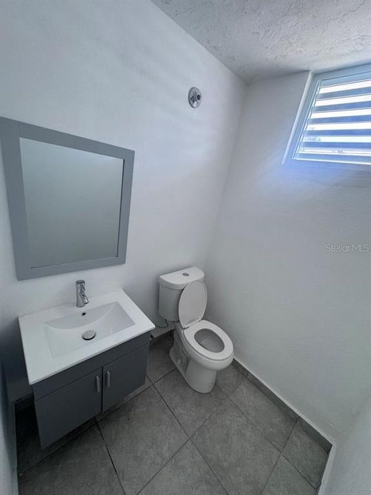 Под контрактом: $325,000 (0 спален, 0 ванн, 2338 Квадратных фут)