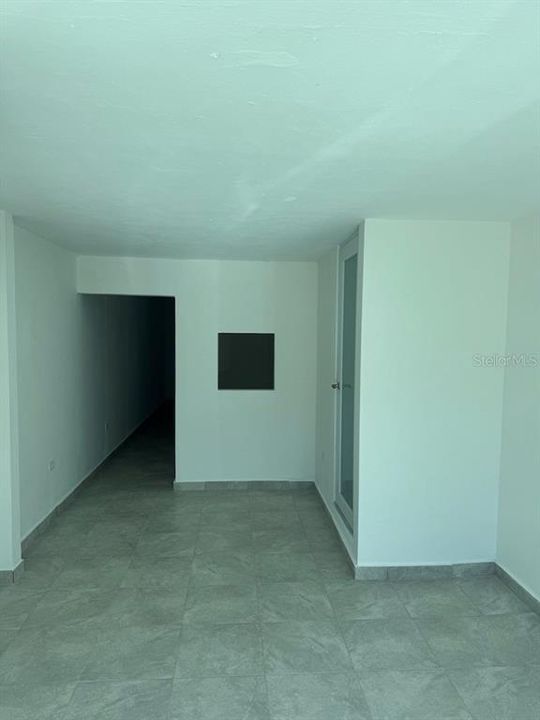 Под контрактом: $325,000 (0 спален, 0 ванн, 2338 Квадратных фут)