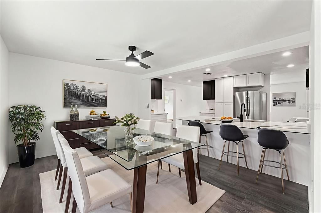 Active With Contract: $289,900 (3 beds, 1 baths, 1359 Square Feet)