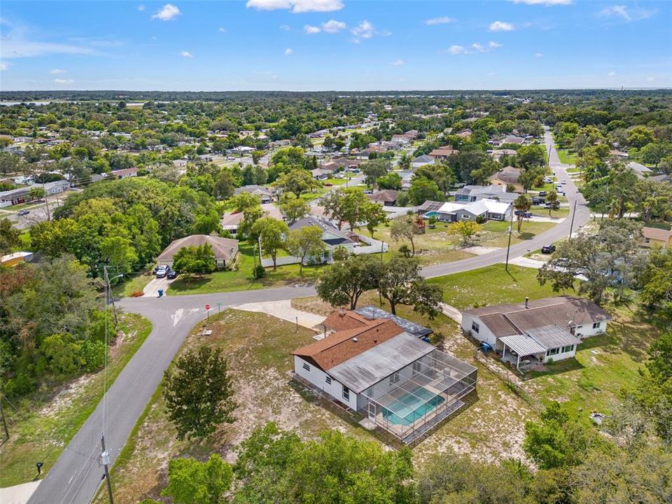 Active With Contract: $289,900 (3 beds, 1 baths, 1359 Square Feet)