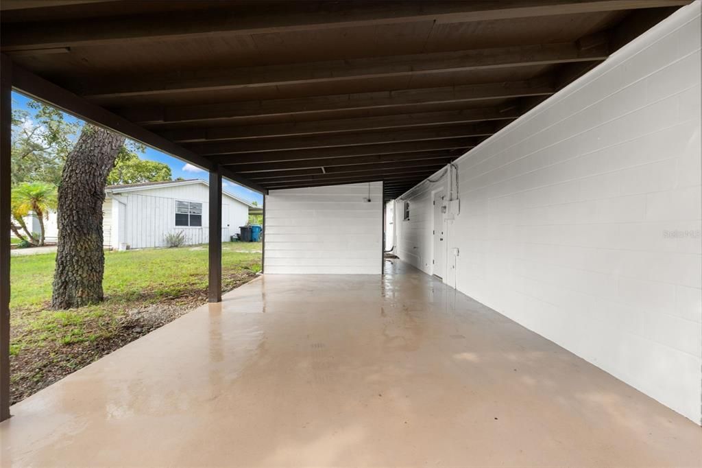 Active With Contract: $289,900 (3 beds, 1 baths, 1359 Square Feet)