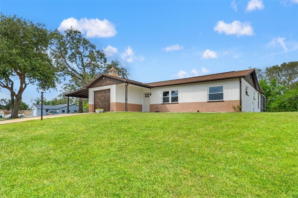 Active With Contract: $289,900 (3 beds, 1 baths, 1359 Square Feet)