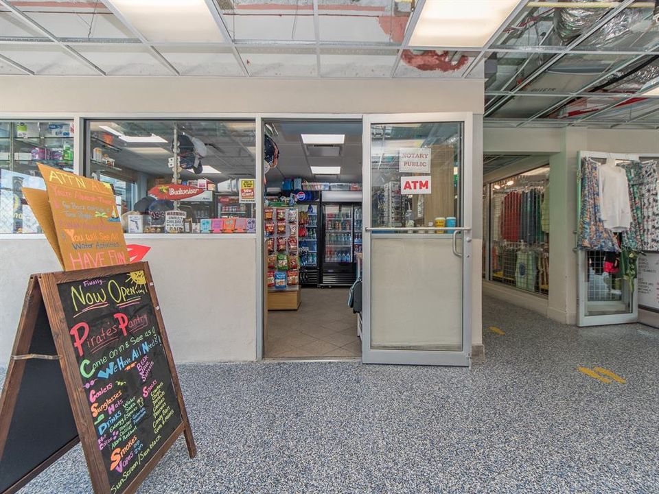 For Sale: $325,000 (0 beds, 0 baths, 237 Square Feet)