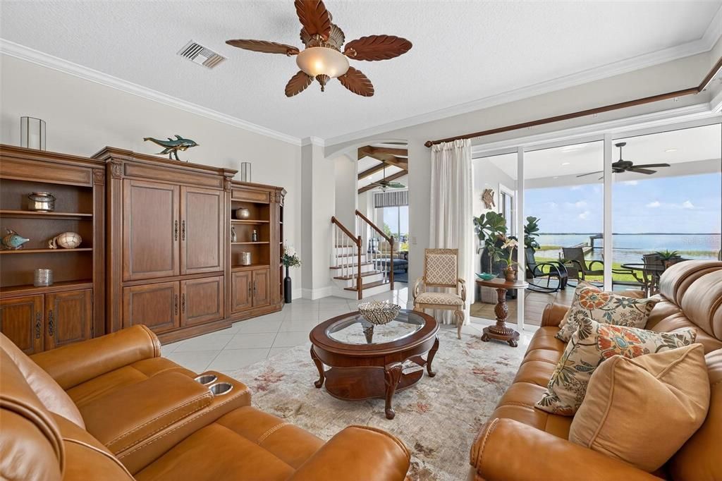 待售: $2,099,000 (4 贝兹, 4 浴室, 4288 平方英尺)