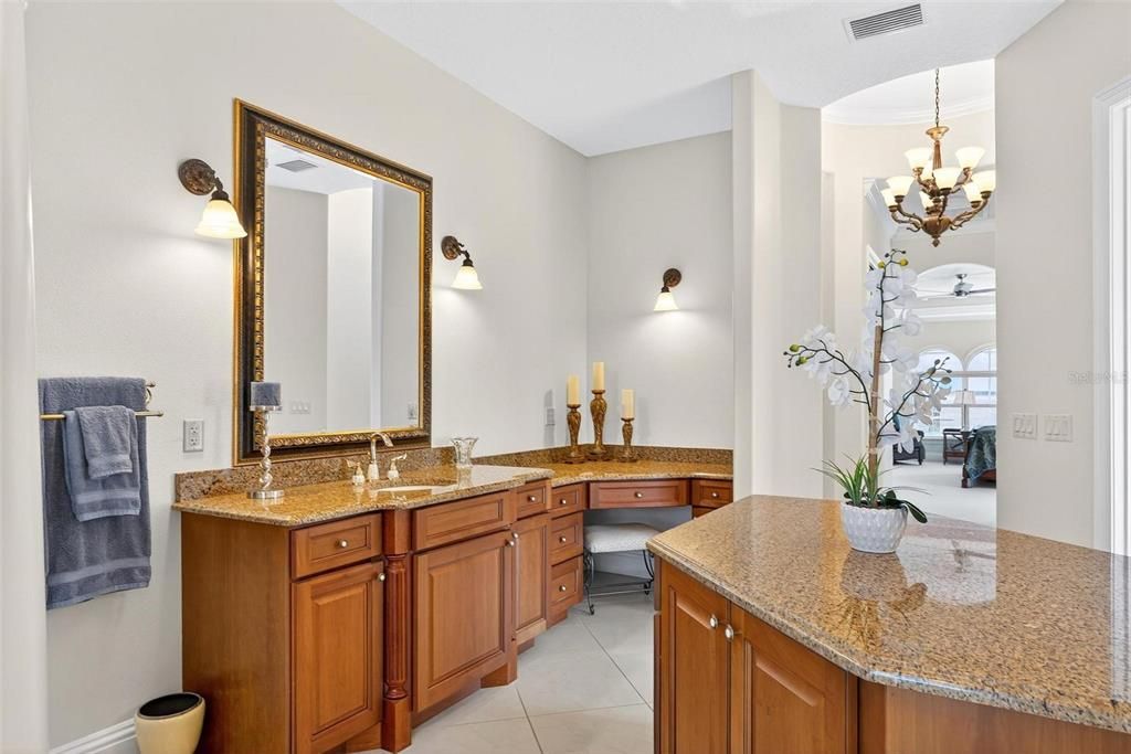 待售: $2,099,000 (4 贝兹, 4 浴室, 4288 平方英尺)