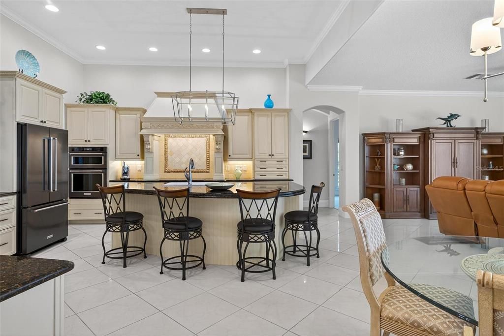 待售: $2,099,000 (4 贝兹, 4 浴室, 4288 平方英尺)