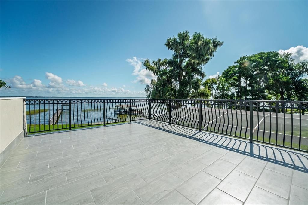 待售: $2,099,000 (4 贝兹, 4 浴室, 4288 平方英尺)