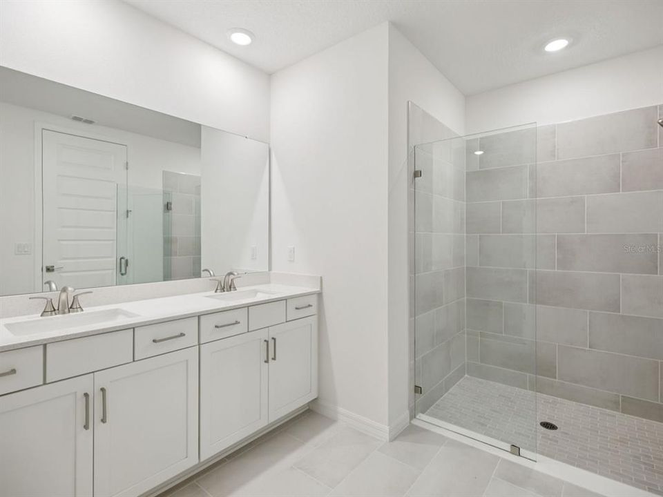 待售: $545,380 (4 贝兹, 3 浴室, 2487 平方英尺)