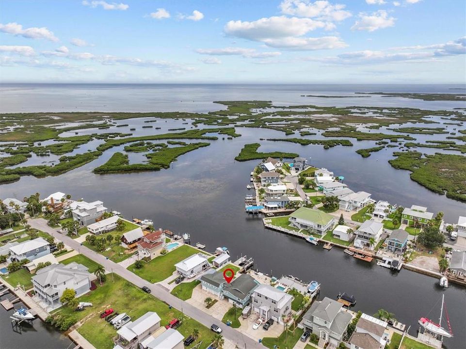 待售: $960,000 (4 贝兹, 3 浴室, 2014 平方英尺)