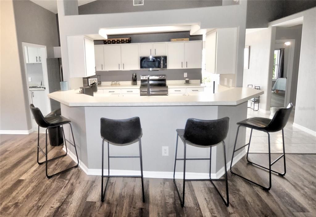 На продажу: $455,500 (3 спален, 2 ванн, 1940 Квадратных фут)