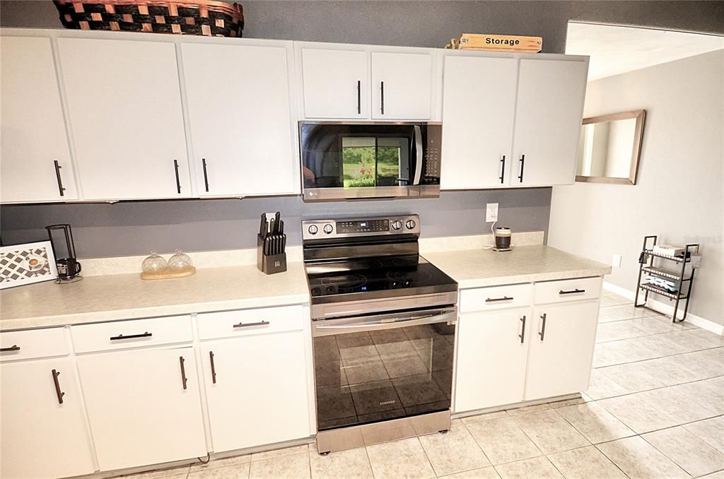 На продажу: $455,500 (3 спален, 2 ванн, 1940 Квадратных фут)