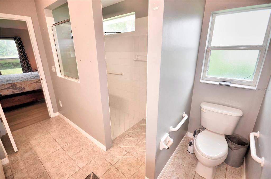 На продажу: $455,500 (3 спален, 2 ванн, 1940 Квадратных фут)