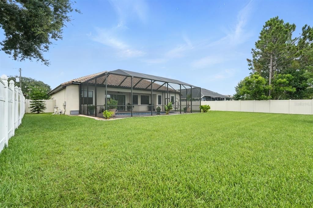 Active With Contract: $574,500 (3 beds, 2 baths, 1973 Square Feet)