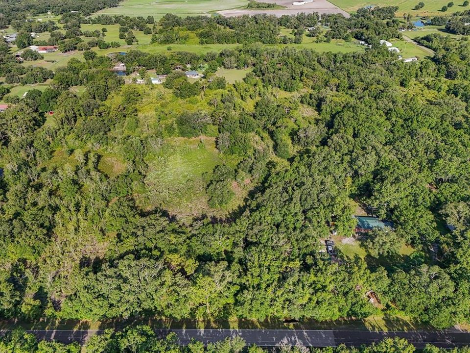 待售: $500,000 (9.70 acres)