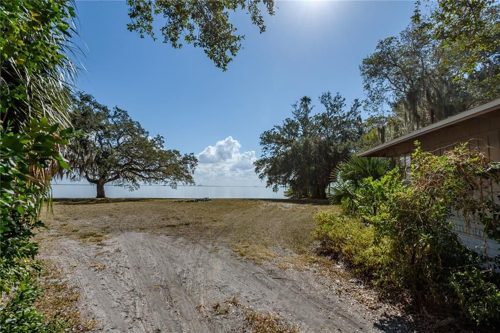 For Sale: $12,000,000 (3 beds, 3 baths, 3114 Square Feet)