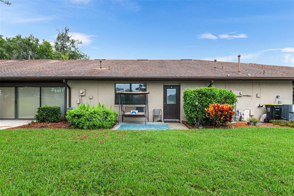 For Sale: $170,000 (2 beds, 2 baths, 1164 Square Feet)