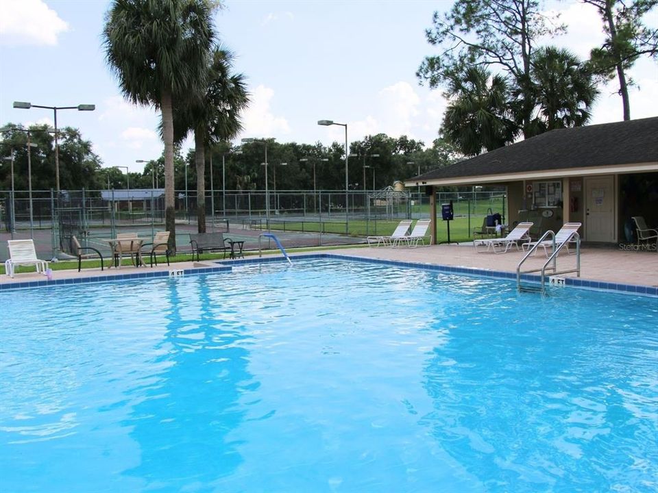 For Sale: $170,000 (2 beds, 2 baths, 1164 Square Feet)