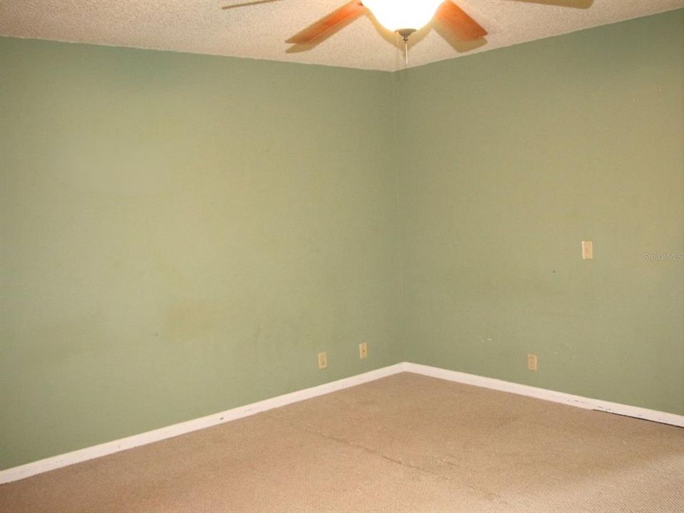 For Sale: $170,000 (2 beds, 2 baths, 1164 Square Feet)