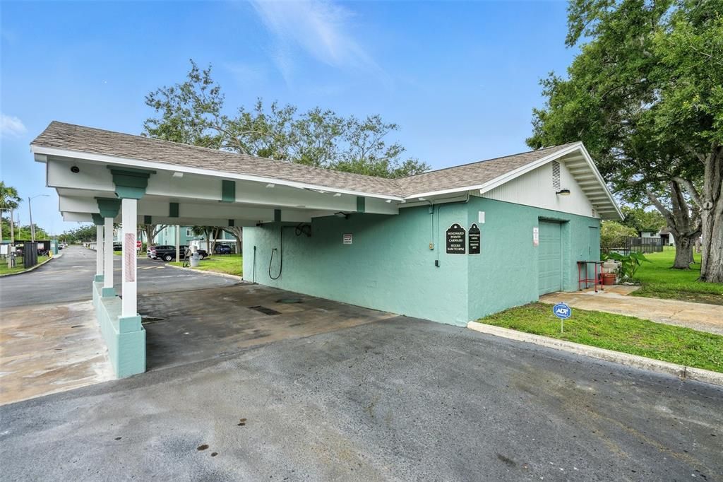 Под контрактом: $159,000 (2 спален, 1 ванн, 993 Квадратных фут)